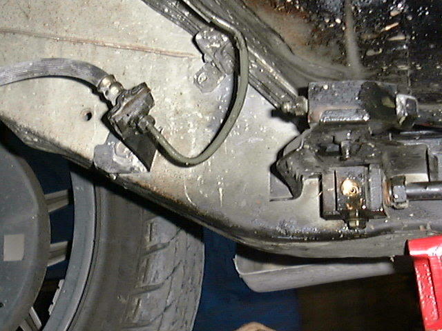 Nissan 350z clutch bleeding procedure #4
