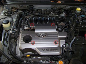 Engine Cover Removal Nissan Maxima/Infiniti I30