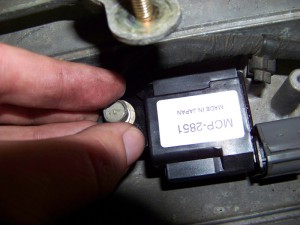 Securing new Ignition Coil Nissan Maxima/Infiniti I30