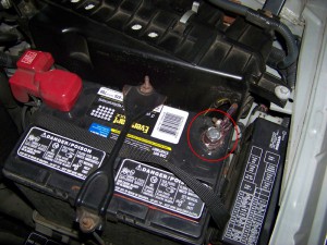 Disconnect Battery Nissan Maxima/Infinti I30