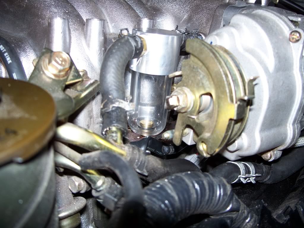 Infiniti M45 catch can