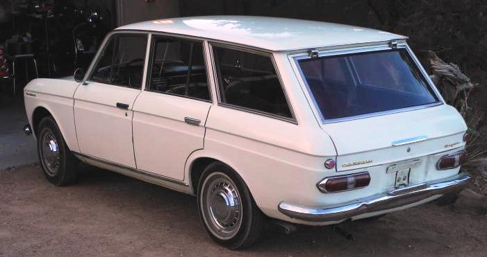 1967 Datsun 411